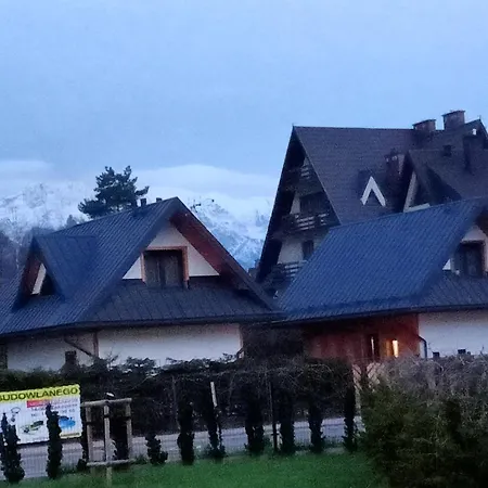 Przy Skwerku Domek alpejski